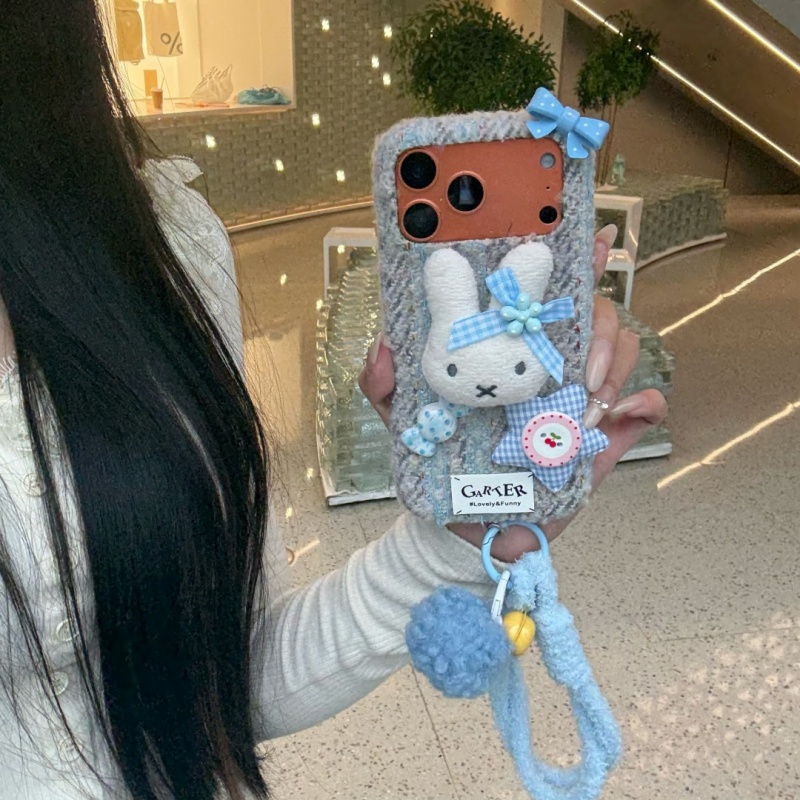 Fashion Ins Cute Cartoon fluf - Cute Cartoon Wrist Strap Silicone Case ulasan dan harga